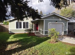 412 Mosman Ave SW, Yelm, WA 98597