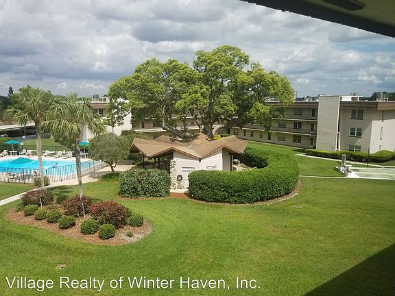 4th image of 333 W Lake Howard Dr #312B