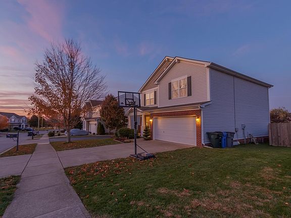 4th image of 4361 Walnut Creek Dr