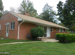 6325 Howe Pl, Springfield, VA 22150