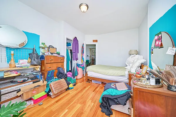 Rented by Living New York | media 8