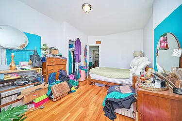 Rented by Living New York