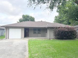 5048 Kent Ave, Groves, TX 77619