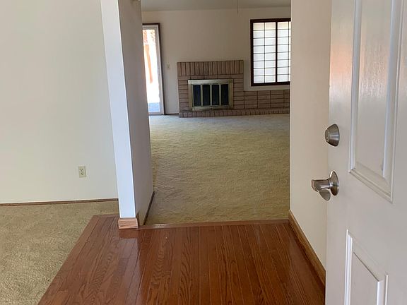 Front entryway from front door