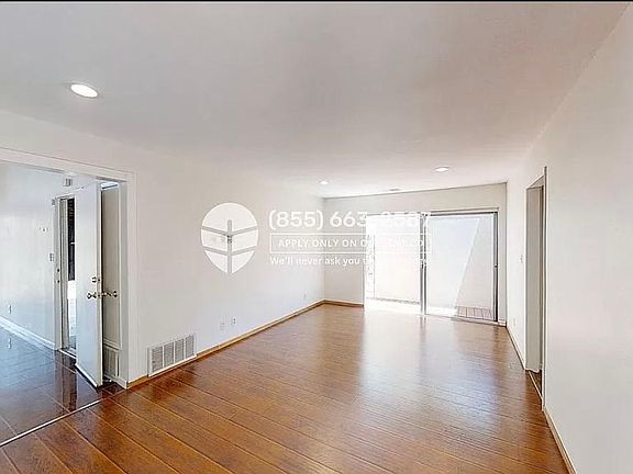 2nd image of 1375 Swallowtail Rd
