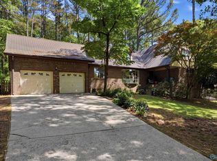 5802 Fortune Dr NE, Huntsville, AL 35811
