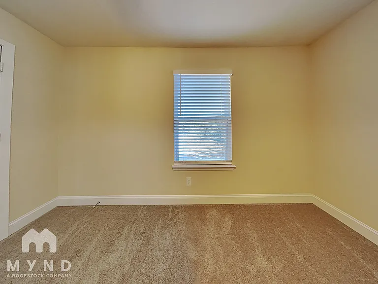 2703 Stellar Ct — Photo 8