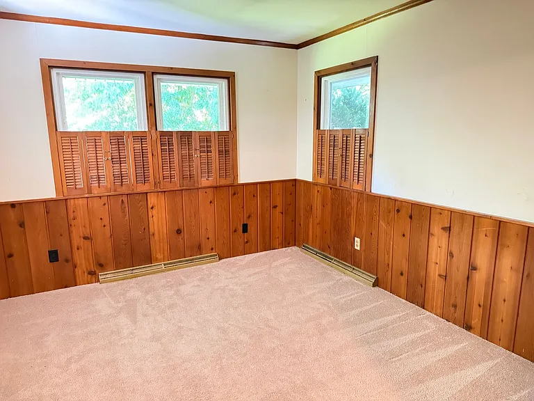 10 University Ct — Photo 4
