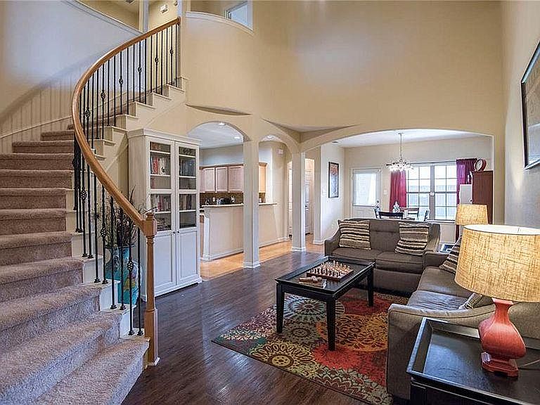 1st image of 203 Wooded Glen Ct