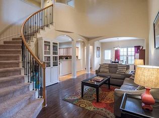 203 Wooded Glen Ct, Arlington, TX 76013