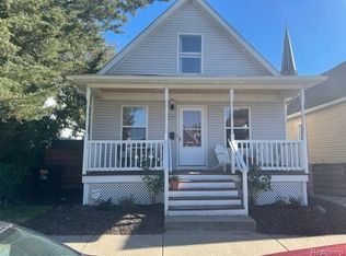 2637 Sampson St, Detroit, MI 48216