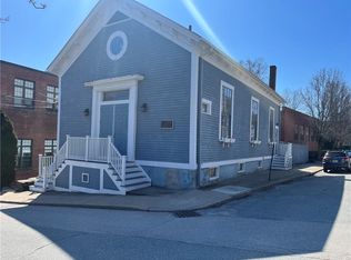 25-27 Long St, East Greenwich, RI 02818