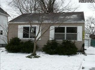 141 Hamilton St, Elyria, OH 44035
