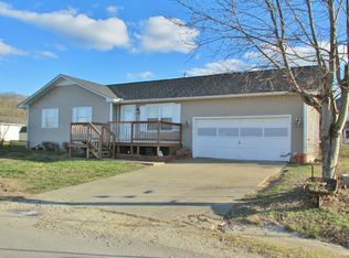 1008 Kennedy St, Louisa, KY 41230