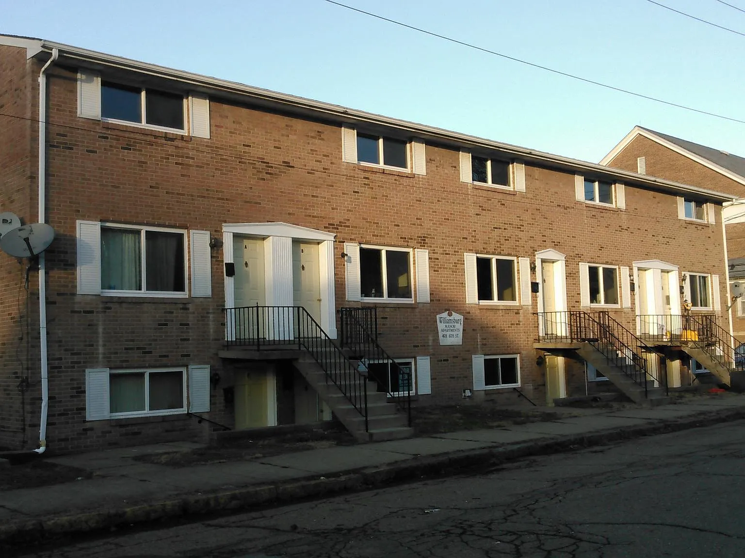 2 bed, 1000 sqft, $1,000 — Photo 1