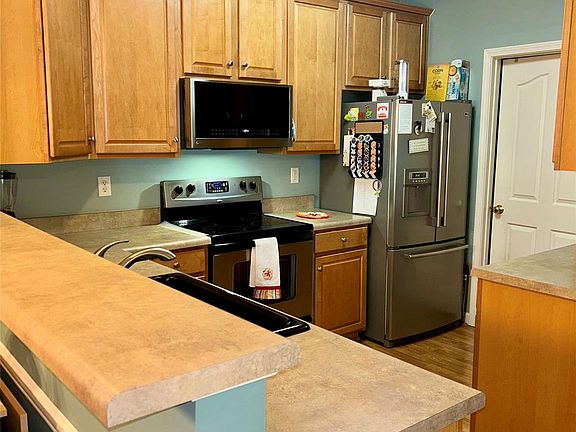 2nd image of 11266 Hyde Pointe Ct
