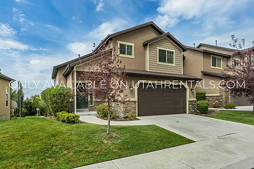 874 S Aspen Way Photo 1
