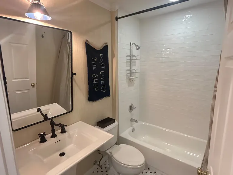 618 Arbor Ct — Photo 11