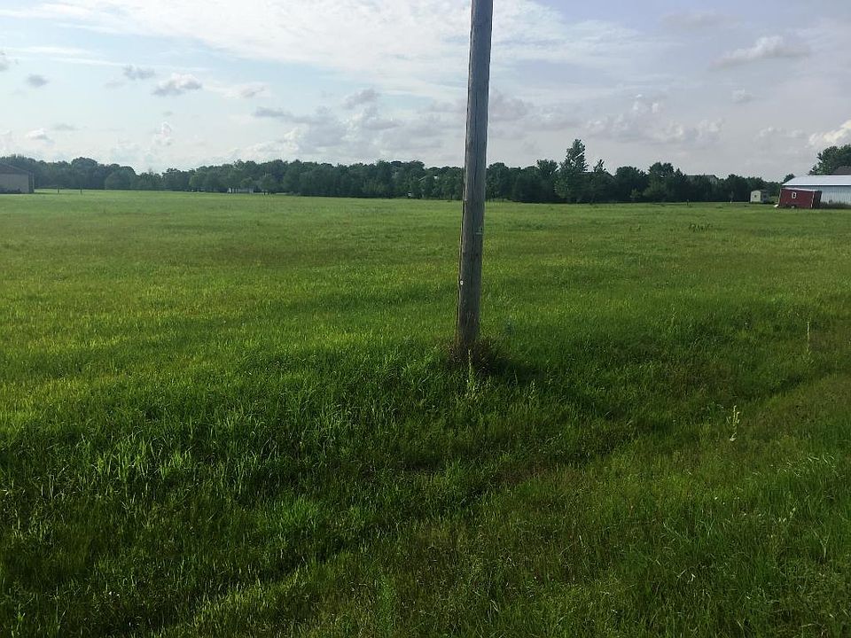 2nd image of Xxxx Roanoke