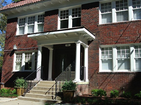 Ponce Court is close to all the best of Midtown, Old Fourth