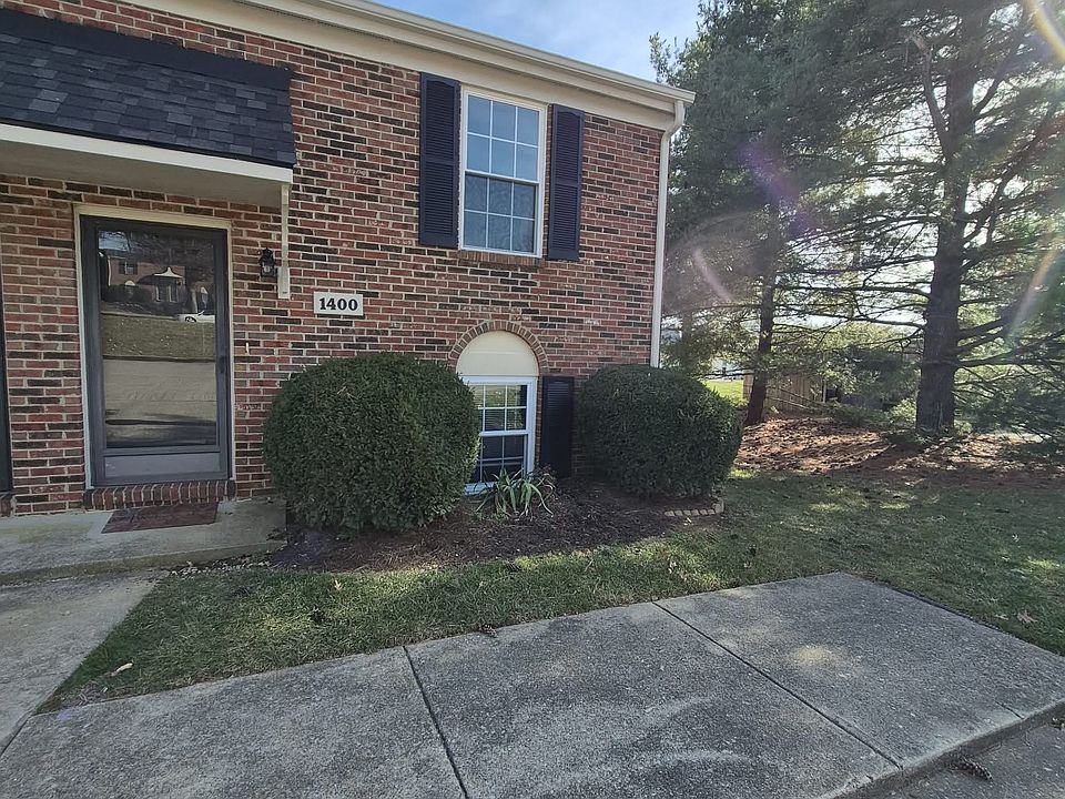 1st image of 1400 Hartland Woods Way