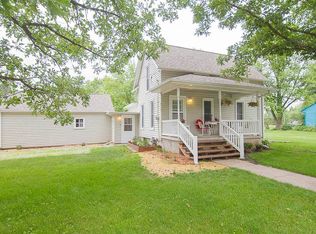 217 G Ave, Kalona, IA 52247