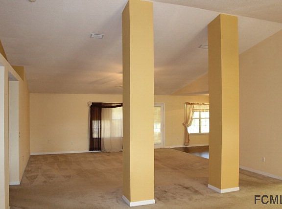 3rd image of 41 Beauford Ln