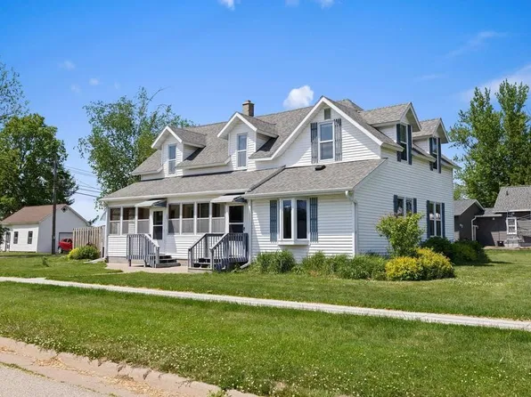 201 W Hogg Street, Melrose, WI 54642