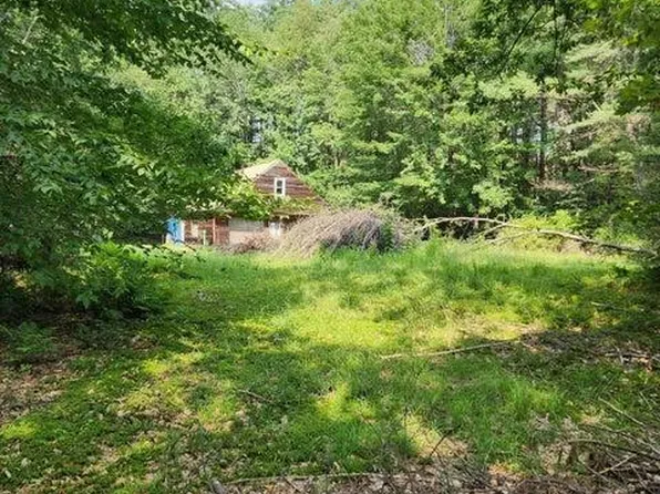 Cross Rd, Clarksburg, MA 01247