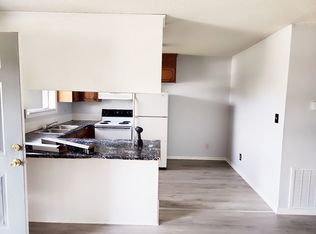 2562 Green Oaks Ct APT B, Winston Salem, NC 27107