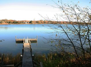 18 Cove Rd, Sag Harbor, NY 11963