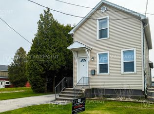 1711 12th St, Two Rivers, WI 54241