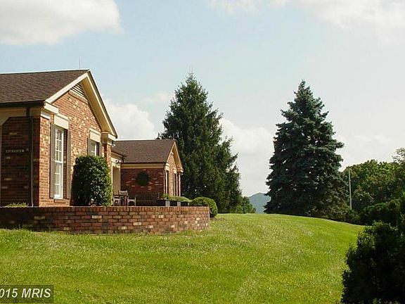 Exterior (Front)