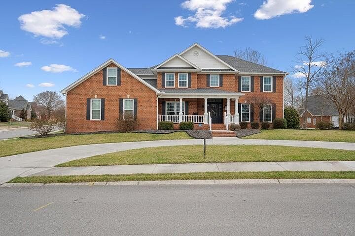 1st image of 3278 Lakewood Dr NW