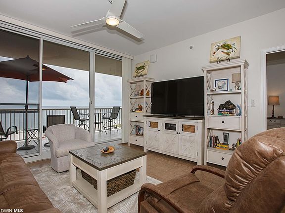 2nd image of 527 Beach Club Trl APT D807