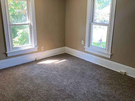 2nd image of 3148 Elyria Ave