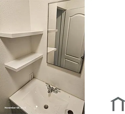 5902 8th Ave — Photo 16