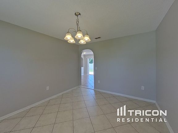 5th image of 901 Basilica Ln