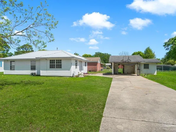 8410 Pond Ave, Pensacola, FL 32534