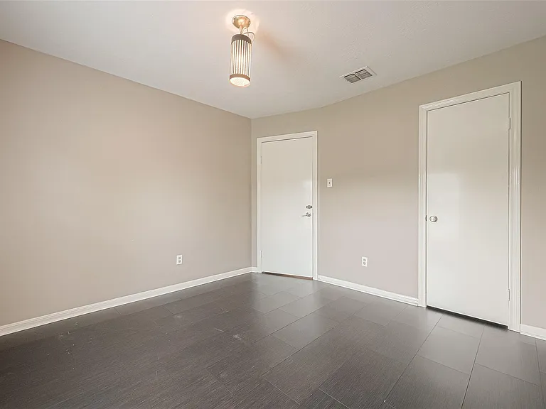 11406 High Star Dr — Photo 44