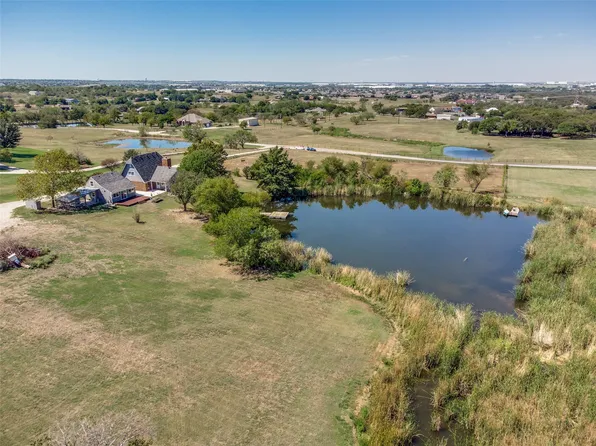 14150 Chaparral Ln, Roanoke, TX 76262
