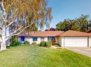 1701 S Olympia Pl, Kennewick, WA 99337