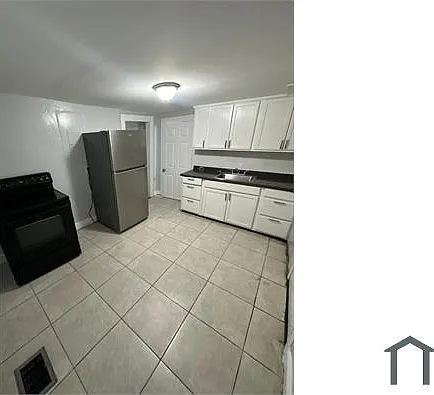 359 Nixon St — Photo 1
