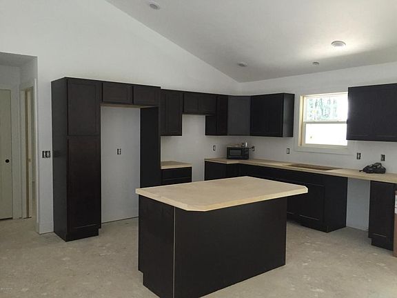 2nd image of 13437 Young Forest Ct