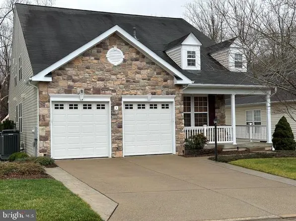 3611 Secret Grove Ct, Dumfries, VA 22025