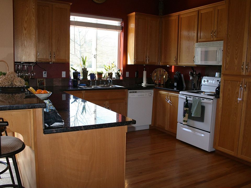 Kitchen with granite countertops.