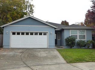 965 Garden Springs Cir, Medford, OR 97504
