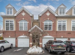 122 Riverwalk Way, Clifton City, NJ 07014