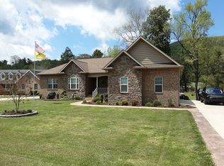 218 Alania Ct, Elizabethton, TN 37643