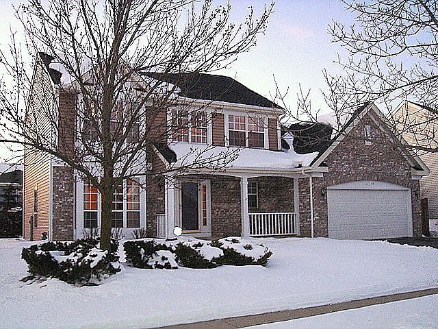 Immaculate 3BR Colonial in Hunter's Ridge!